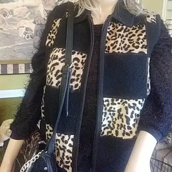 SALE🐯Animal patchwork vest🐯 - Picture 3 of 5